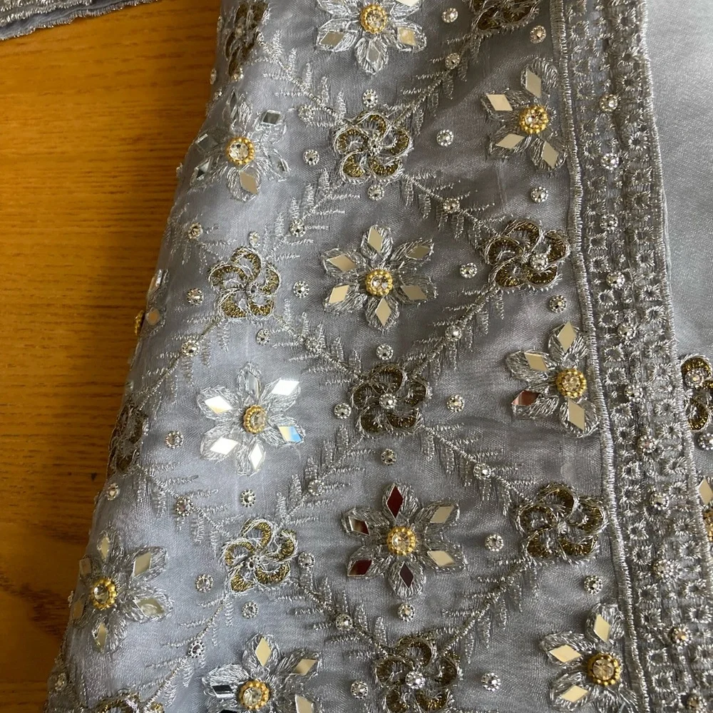 Elegant Embroidered Dress with Gold Accents desi style - Picture 2 of 4